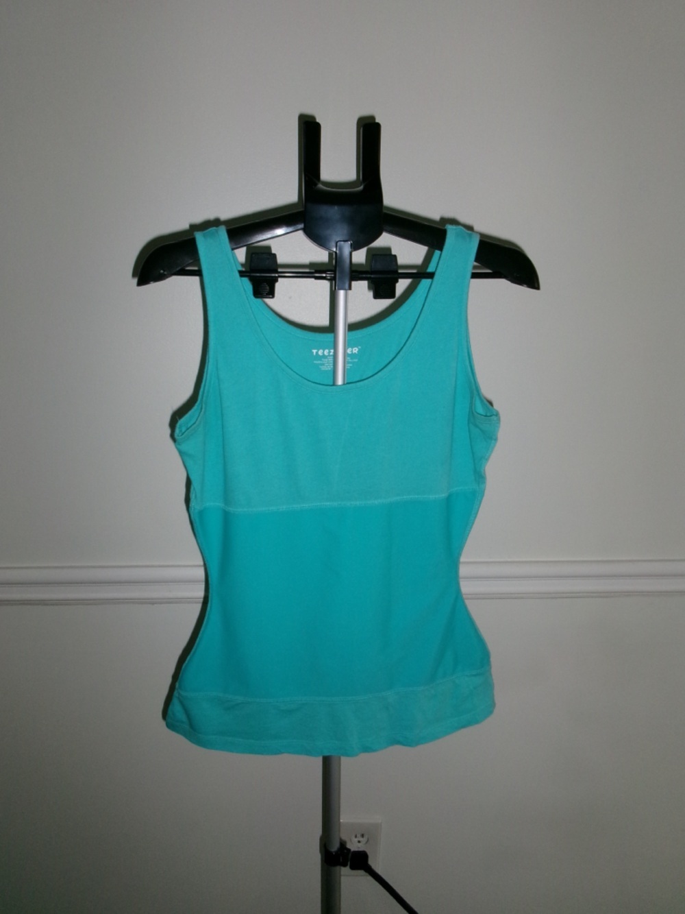 Teez-Her Turquoise Scoop Neck Tank Top - Picture 2 of 6